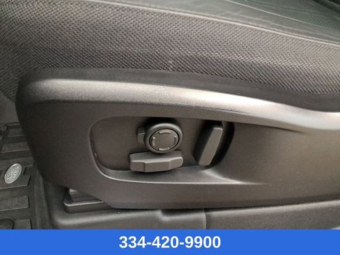 Used 2023 Land Rover Defender 90 X image 20