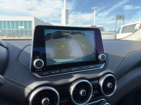 Used 2024 Nissan Sentra SV image 22