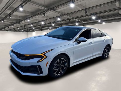 Used 2025 Kia K5 EX image 4