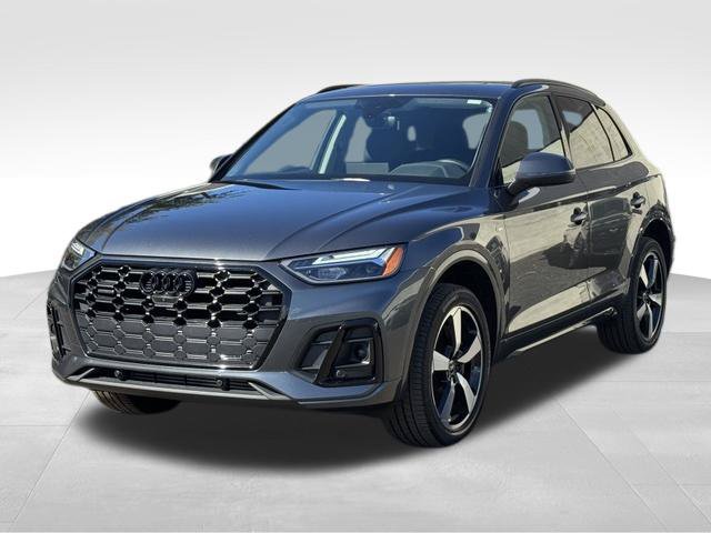 Used 2023 Audi Q5 2.0T Premium Plus w/ Premium Plus Package AWD/4WD image 3