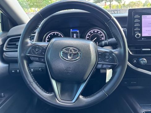 Used 2024 Toyota Camry SE FWD image 13