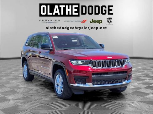 New 2026 Jeep Grand Cherokee L Laredo AWD/4WD image 31