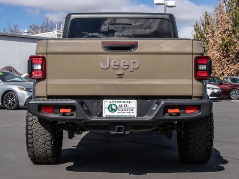 Used 2020 Jeep Gladiator Sport w/ Quick Order Package 24S image 6