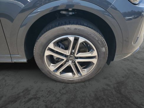 Used 2025 Audi Q5 Premium w/ Convenience Package AWD/4WD image 6