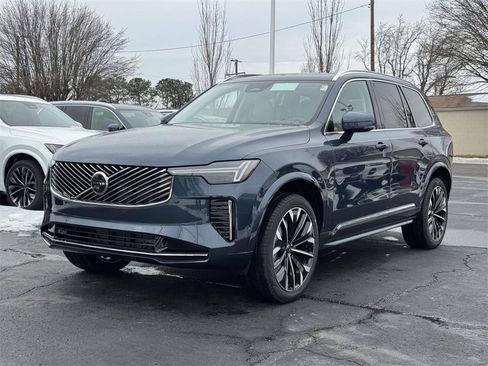New 2026 Volvo XC90 B5 Ultra w/ Protection Package Premier image 23