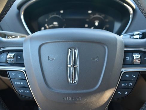 Used 2019 Lincoln Nautilus Reserve w/ Cargo Utility Package image 13