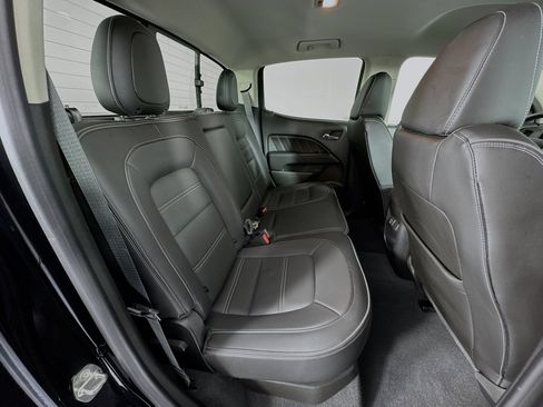 Used 2022 GMC Canyon Denali w/ Denali Black Edition Package image 26