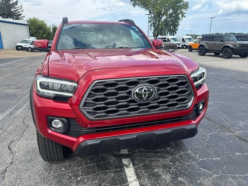 Used 2023 Toyota Tacoma TRD Off-Road AWD/4WD image 50