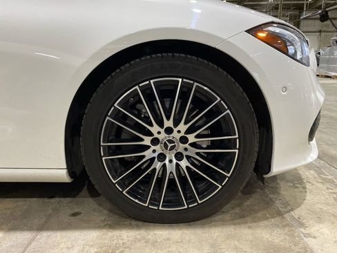 Used 2023 Mercedes-Benz C 300 4MATIC Sedan image 22