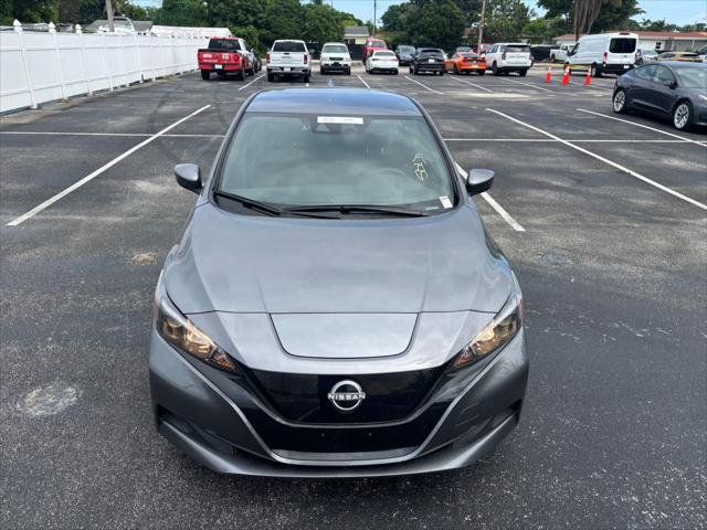 Used 2025 Nissan Leaf S FWD image 12