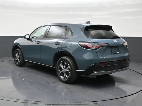 Used 2023 Honda HR-V EX-L image 3