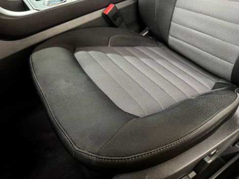 Used 2024 Ford Edge SE AWD/4WD image 15