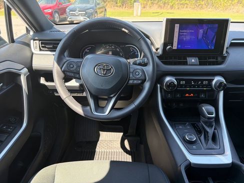 Used 2024 Toyota RAV4 SE w/ Weather Package image 2