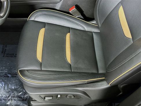 Used 2023 GMC Yukon XL AT4 w/ Max Trailering Package image 23