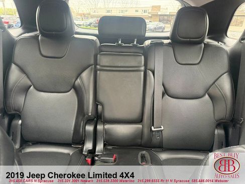 Used 2019 Jeep Cherokee Limited w/ Luxury Group AWD/4WD image 24