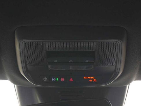 Used 2025 Chevrolet Equinox EV LT w/ Convenience Package FWD image 23