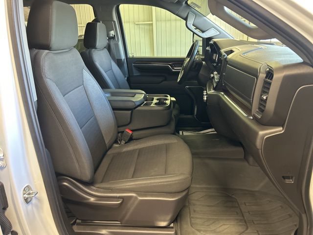 Used 2024 GMC Sierra 3500 SLE w/ Preferred Package AWD/4WD image 28