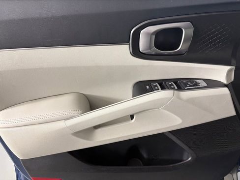 New 2026 Kia Sorento S image 18