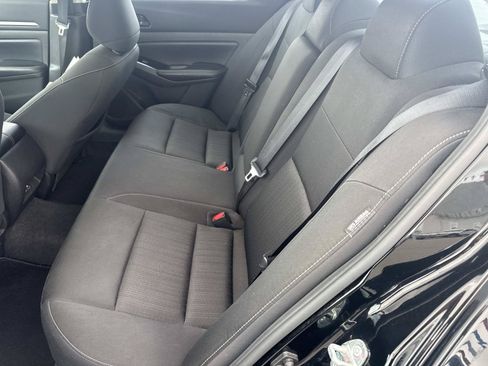 Used 2023 Nissan Altima 2.5 SV FWD image 15
