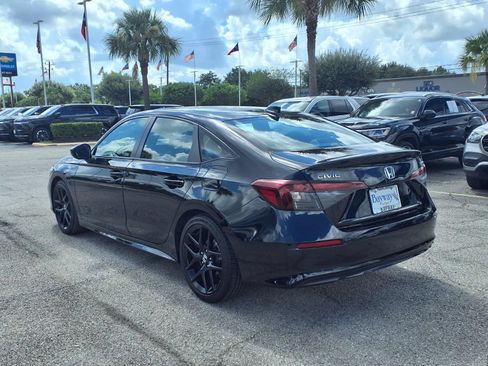 Used 2025 Honda Civic Sport image 23
