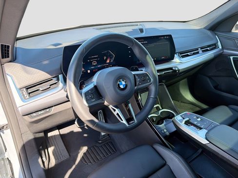 Certified 2025 BMW X2 xDrive28i image 26