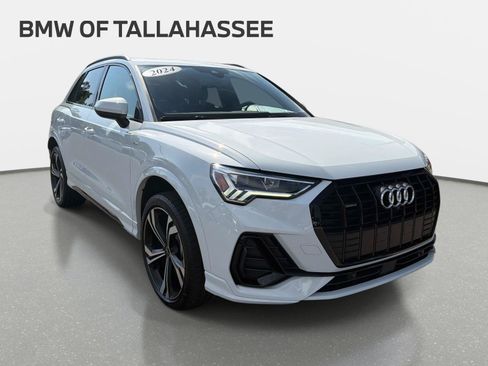 Used 2024 Audi Q3 2.0T Premium Plus w/ Premium Plus Package AWD/4WD image 4