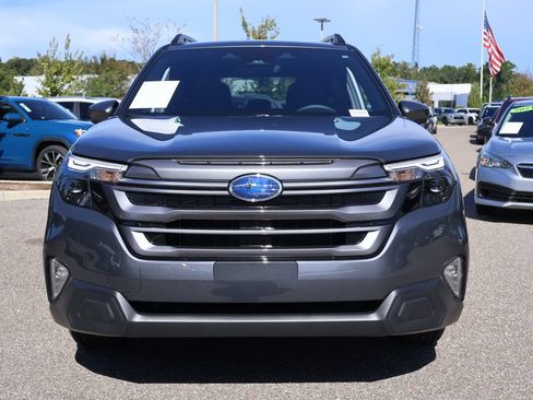 Used 2026 Subaru Forester Premium AWD/4WD image 3