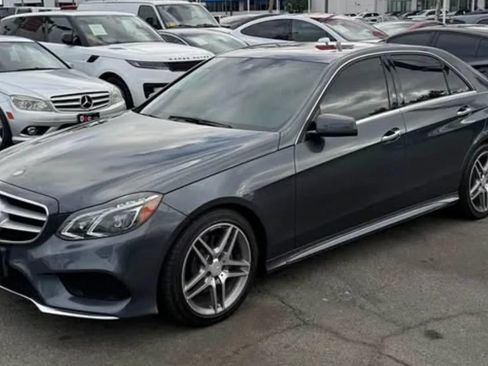Used 2014 Mercedes-Benz E 350 Sedan image 2