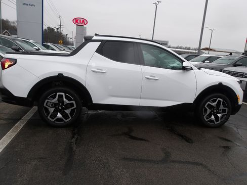 Certified 2022 Hyundai Santa Cruz Limited image 8