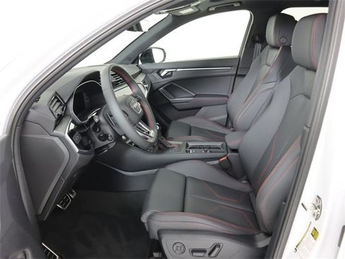 New 2025 Audi Q3 2.0T Premium Plus image 12
