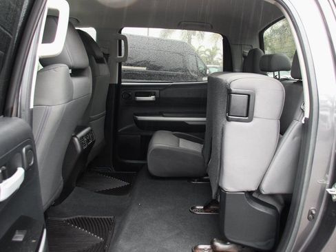 Used 2015 Toyota Tundra SR5 w/ TRD Off Road Package image 34