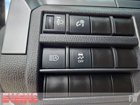 New 2026 Toyota Tacoma SR5 AWD/4WD image 18