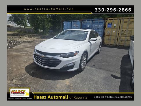 Used 2024 Chevrolet Malibu LT FWD image 1