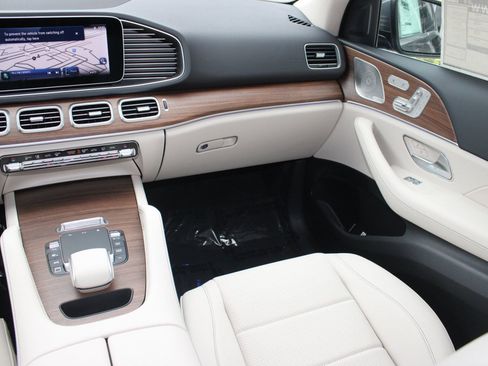 New 2026 Mercedes-Benz GLE 450 4MATIC image 31