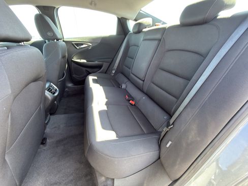 Used 2024 Chevrolet Malibu LT FWD image 12