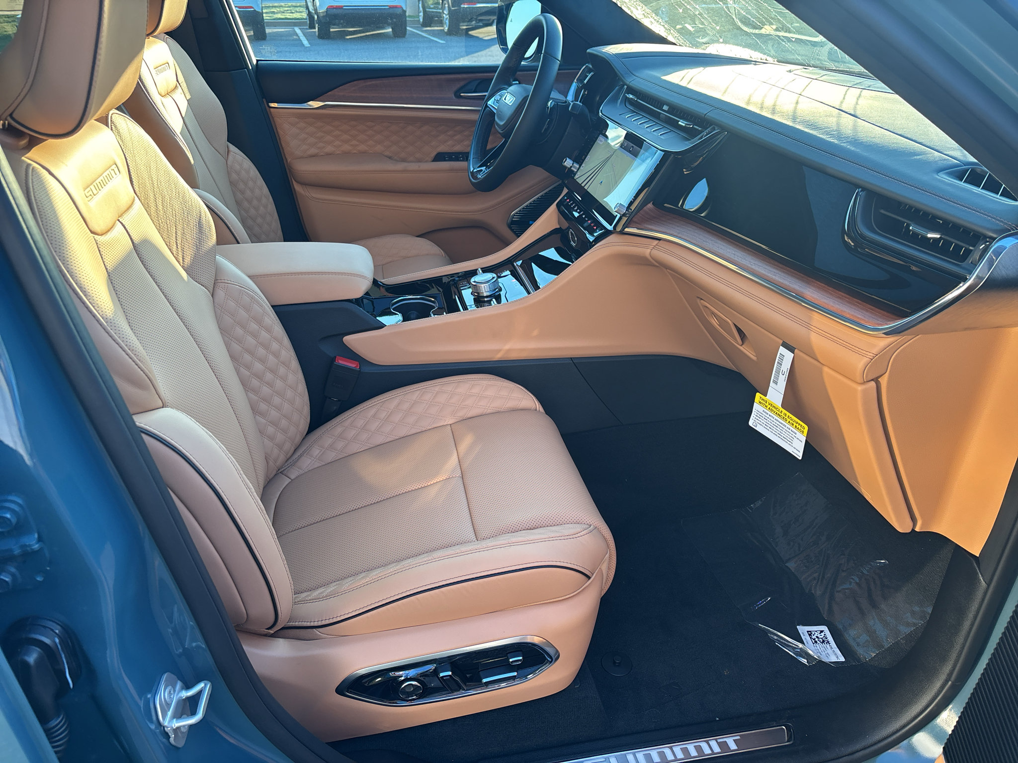 New 2027 Jeep Grand Cherokee Summit AWD/4WD image 21