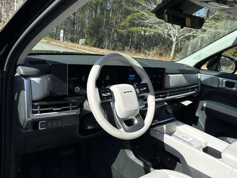 New 2026 Hyundai Santa Fe SEL image 11