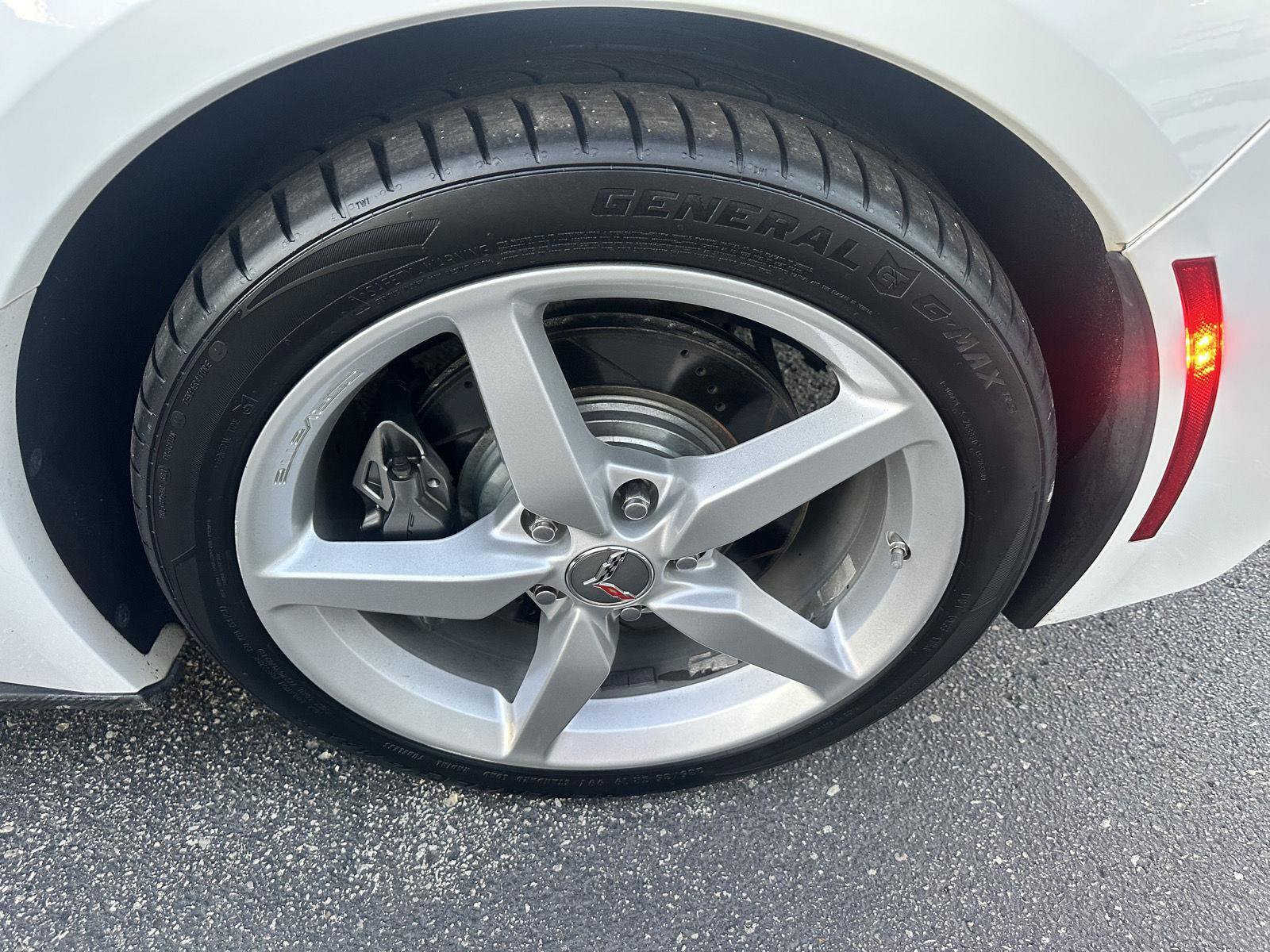 Used 2014 Chevrolet Corvette Stingray Coupe RWD image 24