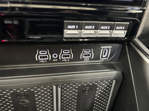 New 2026 RAM 1500 RHO w/ RHO Level 1 Equipment Group AWD/4WD image 32