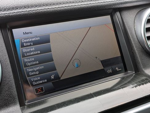 Used 2011 Land Rover LR4 HSE image 24