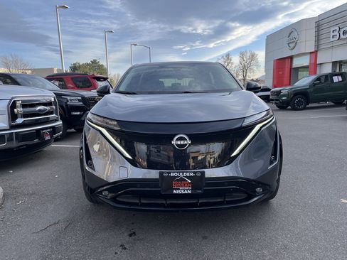 Used 2023 Nissan Ariya image 3