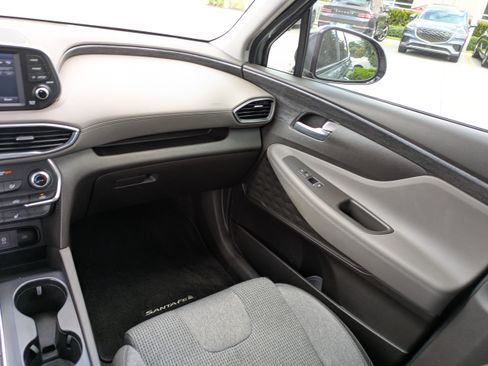 Used 2019 Hyundai Santa Fe SEL FWD image 15