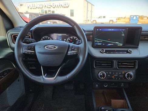 Used 2023 Ford Maverick Lariat w/ Lariat Luxury Package image 6