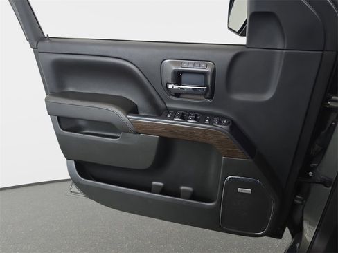 Used 2017 GMC Sierra 1500 Denali w/ Denali Ultimate Package image 29