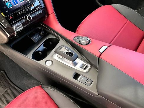 New 2025 INFINITI QX50 Sport image 14