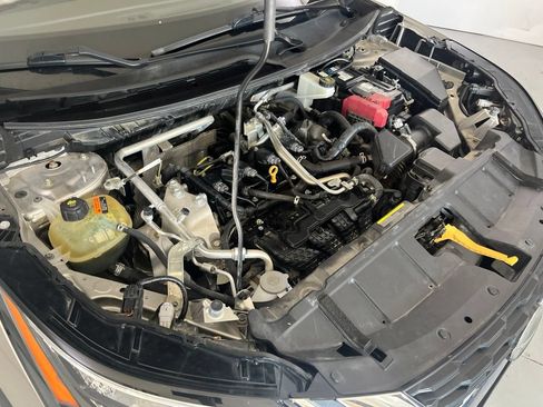 Used 2021 Nissan Rogue SL w/ Premium Package AWD/4WD image 10