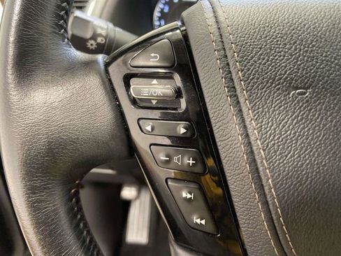 Used 2023 Nissan Armada Platinum w/ Captain's Chairs Package image 21