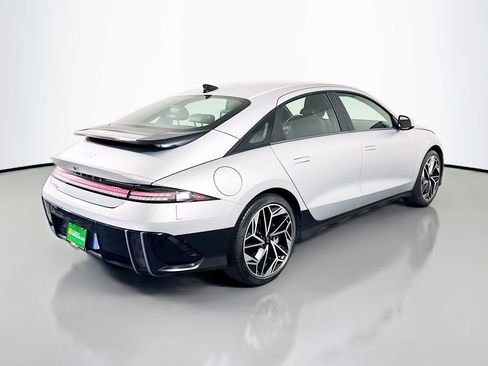 Used 2023 Hyundai Ioniq 6 SEL image 10