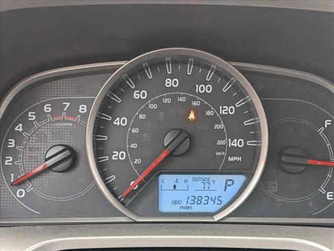 Used 2015 Toyota RAV4 XLE FWD image 10