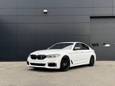 Used 2018 BMW M550i xDrive AWD/4WD image 1